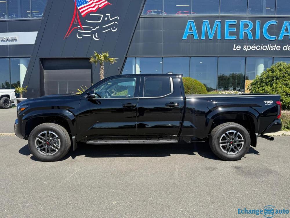 TOYOTA TACOMA