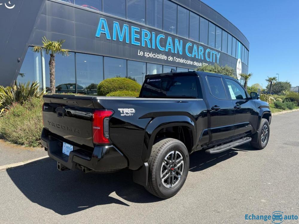 TOYOTA TACOMA