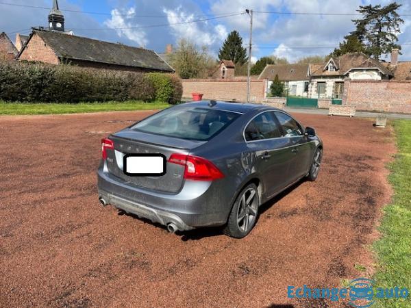 VOLVO S60 D3 150 ch StopetStart R-Design Geartronic A