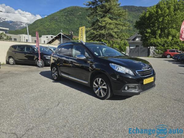 PEUGEOT 2008 1.6 e-HDi 115ch Féline Cuivre