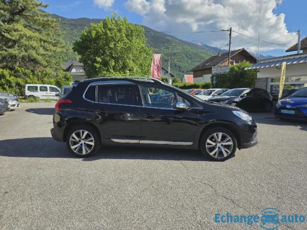 PEUGEOT 2008 1.6 e-HDi 115ch Féline Cuivre