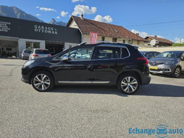 PEUGEOT 2008 1.6 e-HDi 115ch Féline Cuivre