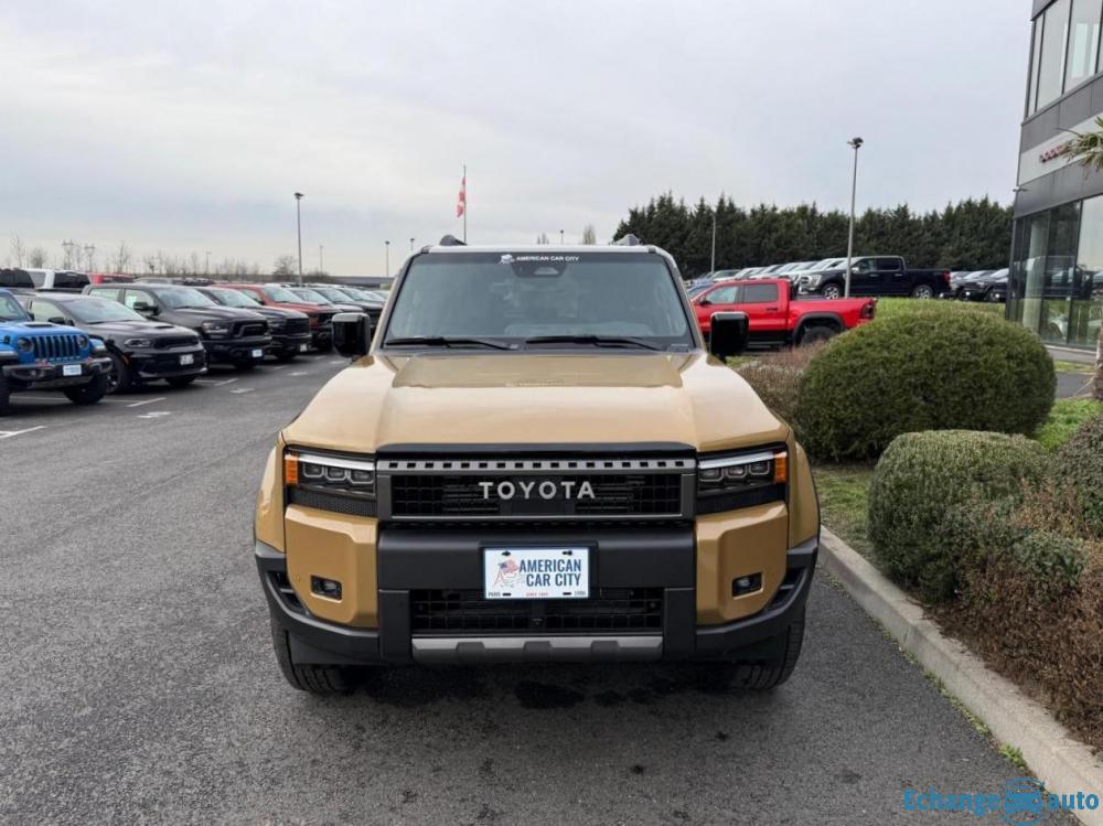 TOYOTA LAND CRUISER