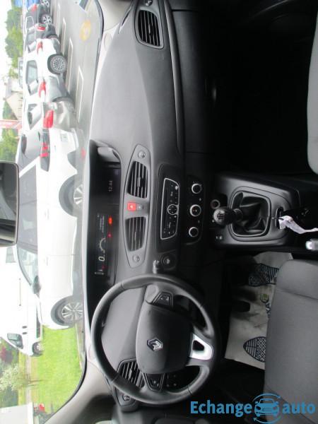 RENAULT GRAND SCENIC III