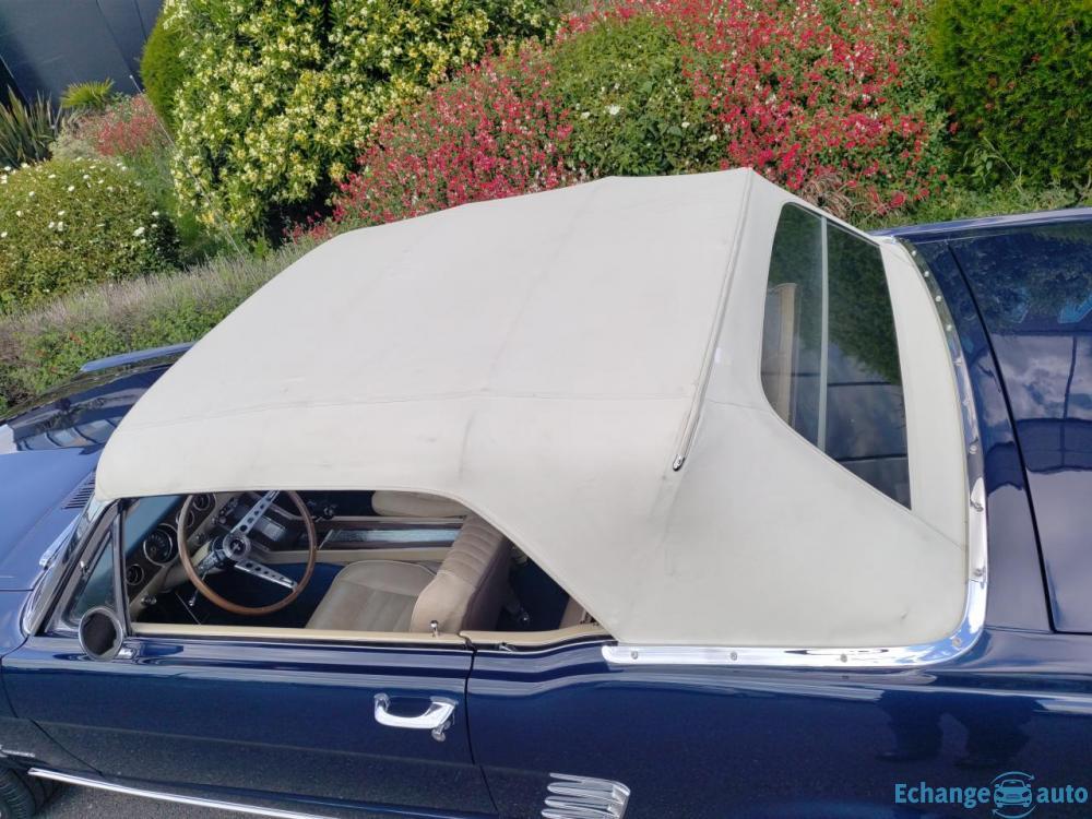 FORD MUSTANG