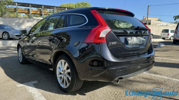 VOLVO V60 D4 163 ch Summum