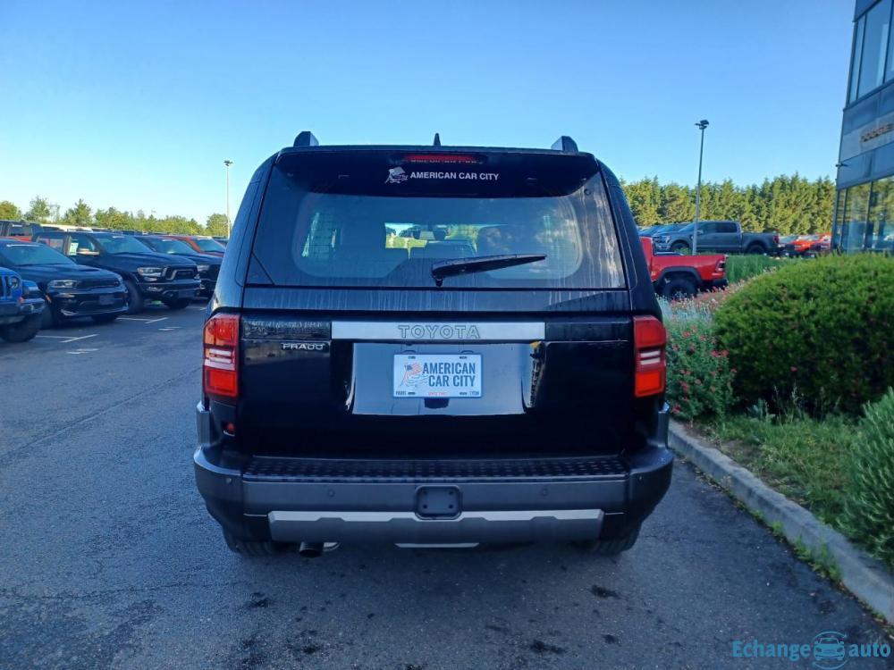 TOYOTA LAND CRUISER