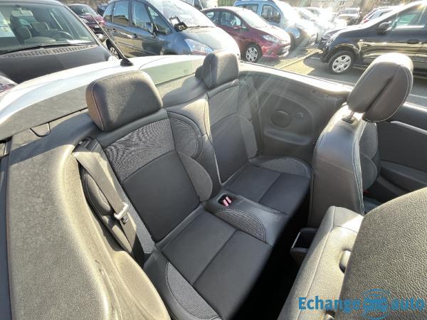 RENAULT MEGANE III CC 1.9 DCI 130 Dynamique