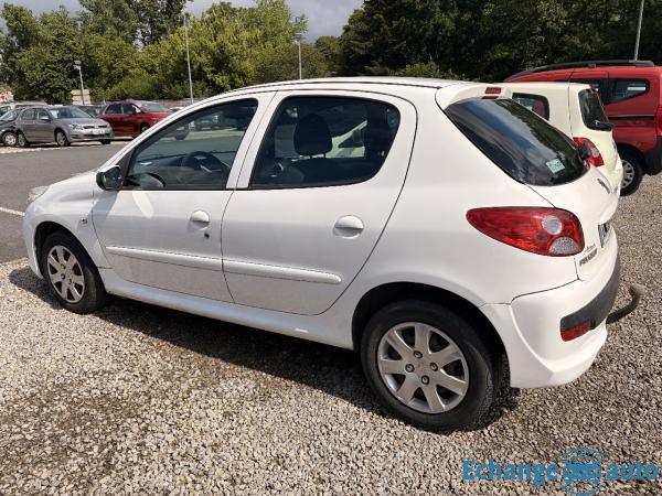PEUGEOT 206+ 1.4 HDI 70 trendy