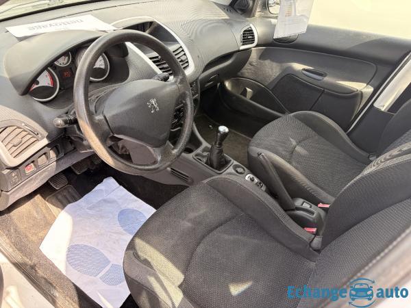 PEUGEOT 206+ 1.4 HDI 70 trendy