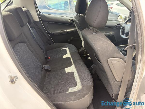PEUGEOT 206+ 1.4 HDI 70 trendy