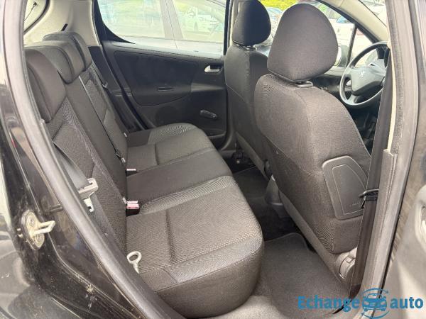 PEUGEOT 207 1.6 HDI 92