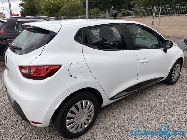 RENAULT CLIO IV 0.9 TCE 90 Business