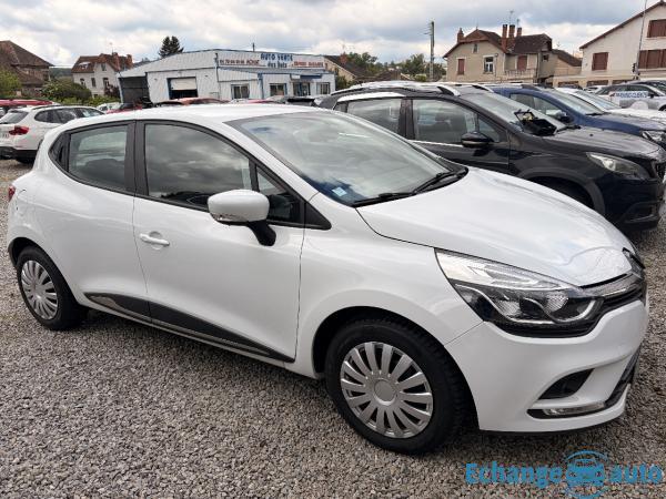 RENAULT CLIO IV 0.9 TCE 90 Business