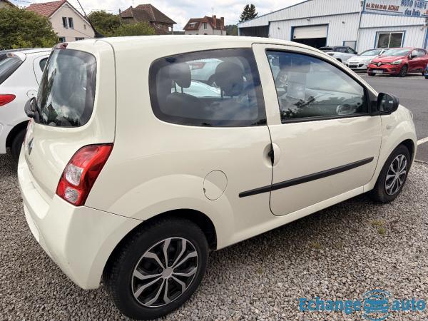 RENAULT TWINGO II 1.2i 75ch Authentique