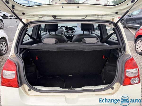 RENAULT TWINGO II 1.2i 75ch Authentique