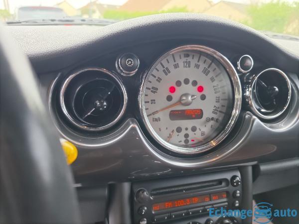 MINI MINI COOPER CABRIOLET SIDEWALK