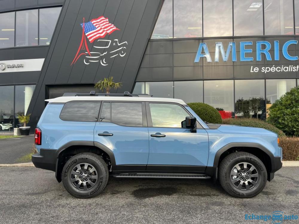 TOYOTA LAND CRUISER
