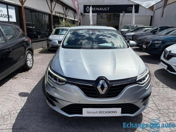 RENAULT MEGANE IV BERLINE Megane IV Berline TCe 140 EDC Techno