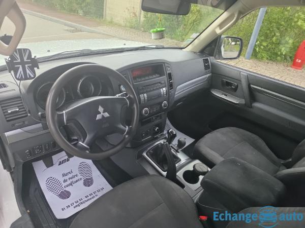 MITSUBISHI PAJERO  Court 3.2 DI-D 200cv 