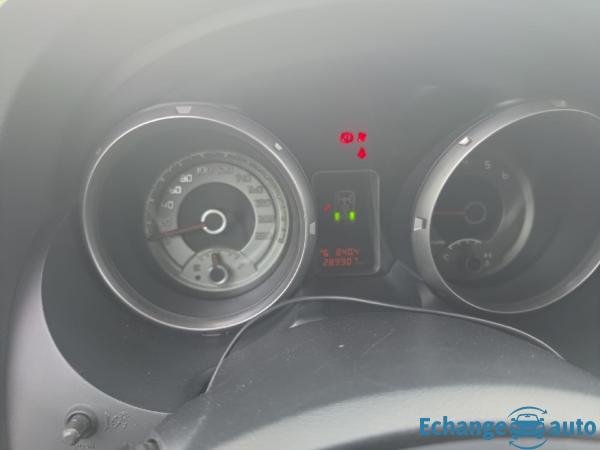 MITSUBISHI PAJERO  Court 3.2 DI-D 200cv 