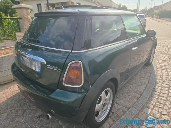 MINI MINI D 112 CH COOPER BOITE AUTO