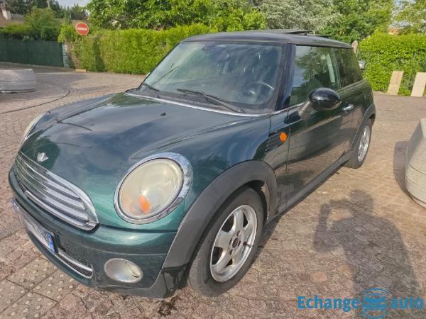 MINI MINI D 112 CH COOPER BOITE AUTO