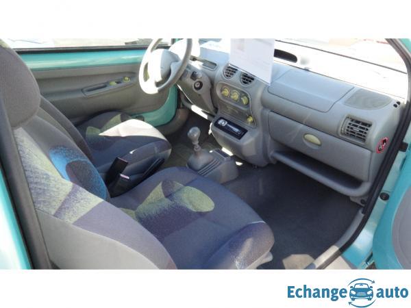 RENAULT TWINGO I 1.2i 60ch