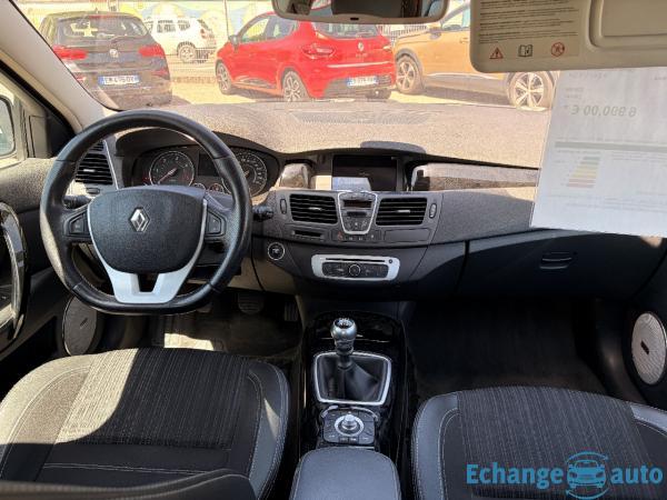 RENAULT LAGUNA III 2.0 DCI 175 Bose