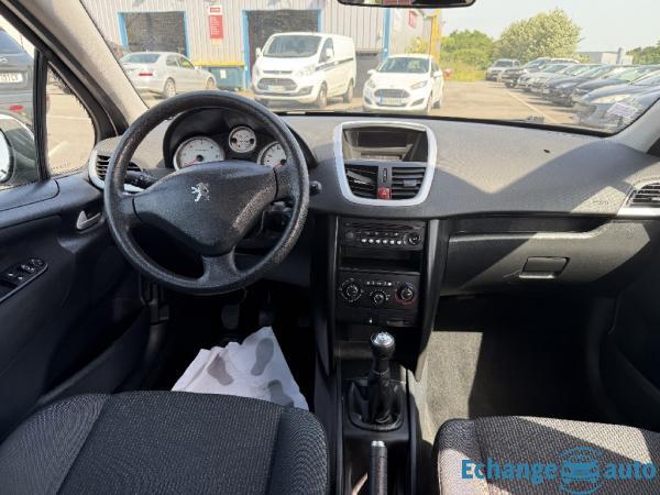 PEUGEOT 207  SW 1.6 HDi 92ch PREMIUM