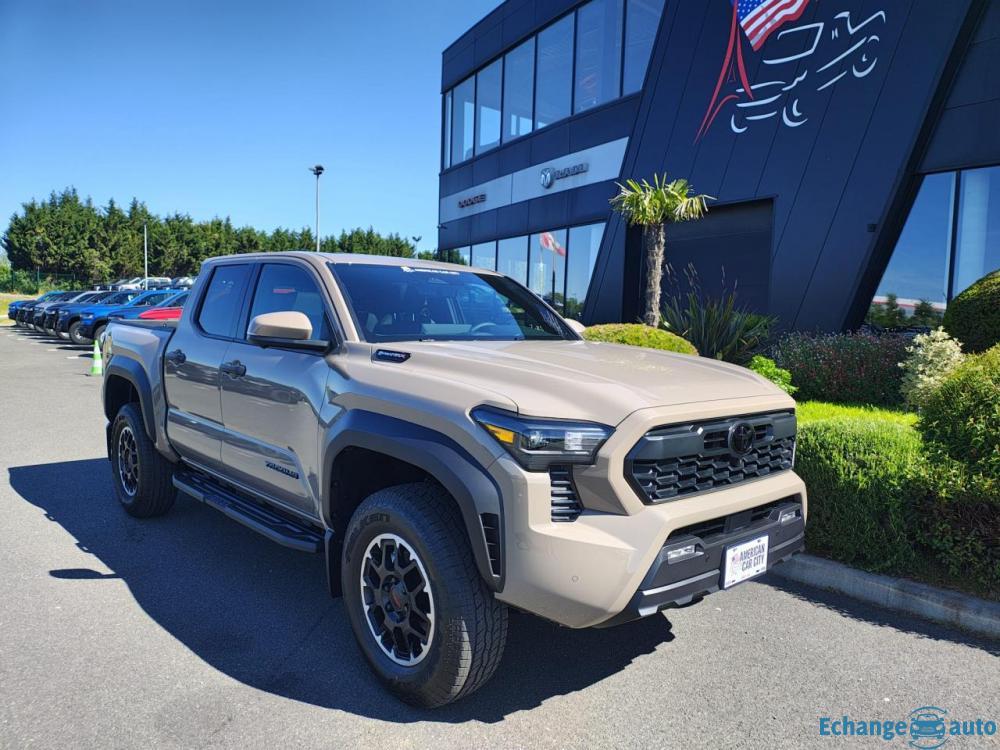 TOYOTA TACOMA