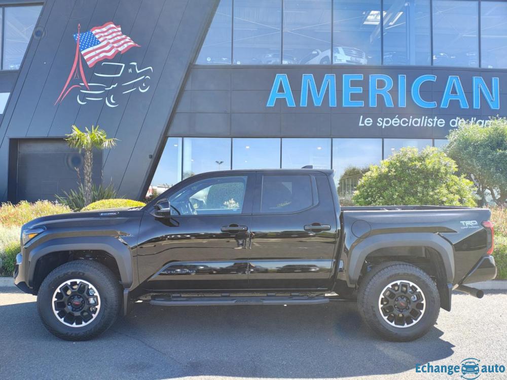 TOYOTA TACOMA
