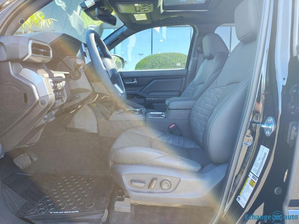 TOYOTA TACOMA