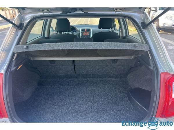 TOYOTA AURIS 1.8 Hybrid SOL