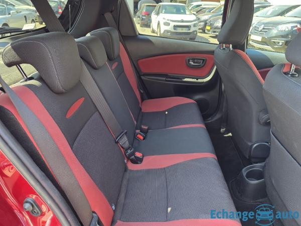 TOYOTA YARIS 110cv VVT-i Collection 59 500 kms