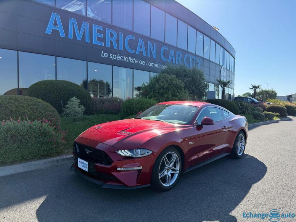 FORD MUSTANG