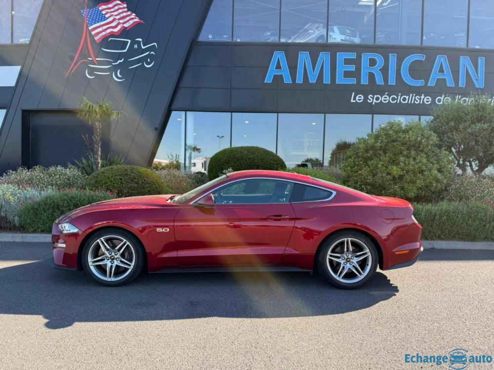 FORD MUSTANG