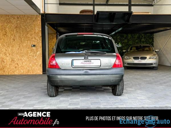 Renault CLIO II 1.6 I 90