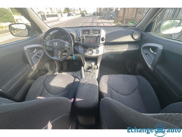 TOYOTA RAV4 III 2.0 Cross Sport
