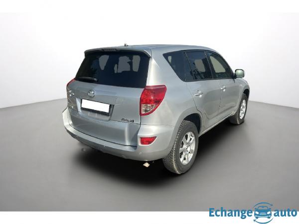 TOYOTA RAV4 III 2.0 Cross Sport