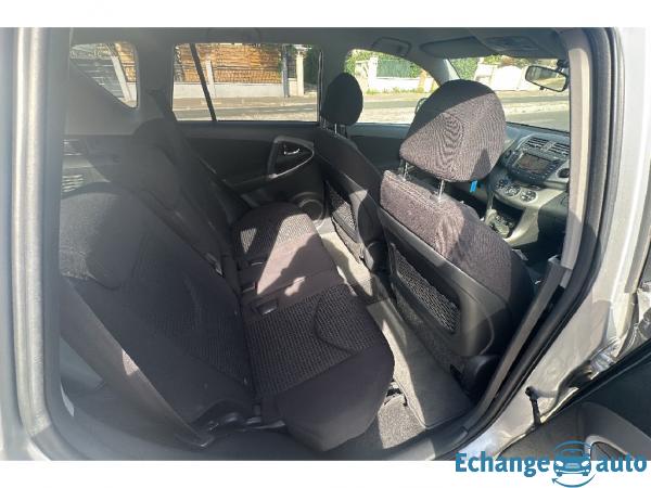 TOYOTA RAV4 III 2.0 Cross Sport