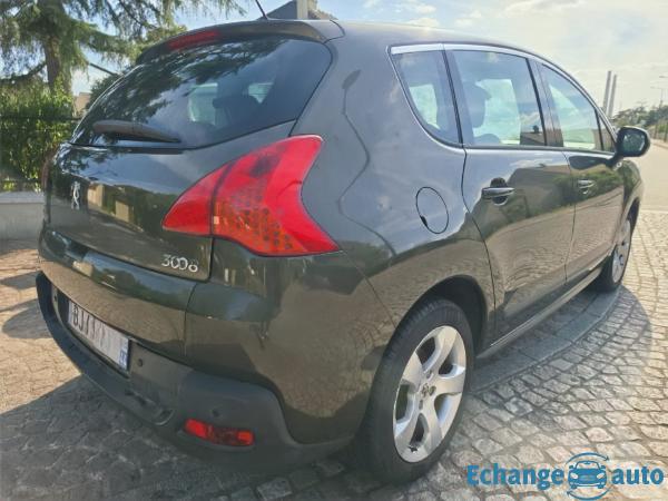 PEUGEOT 3008 1.6 VTi 16V 120ch Confort Pack 
