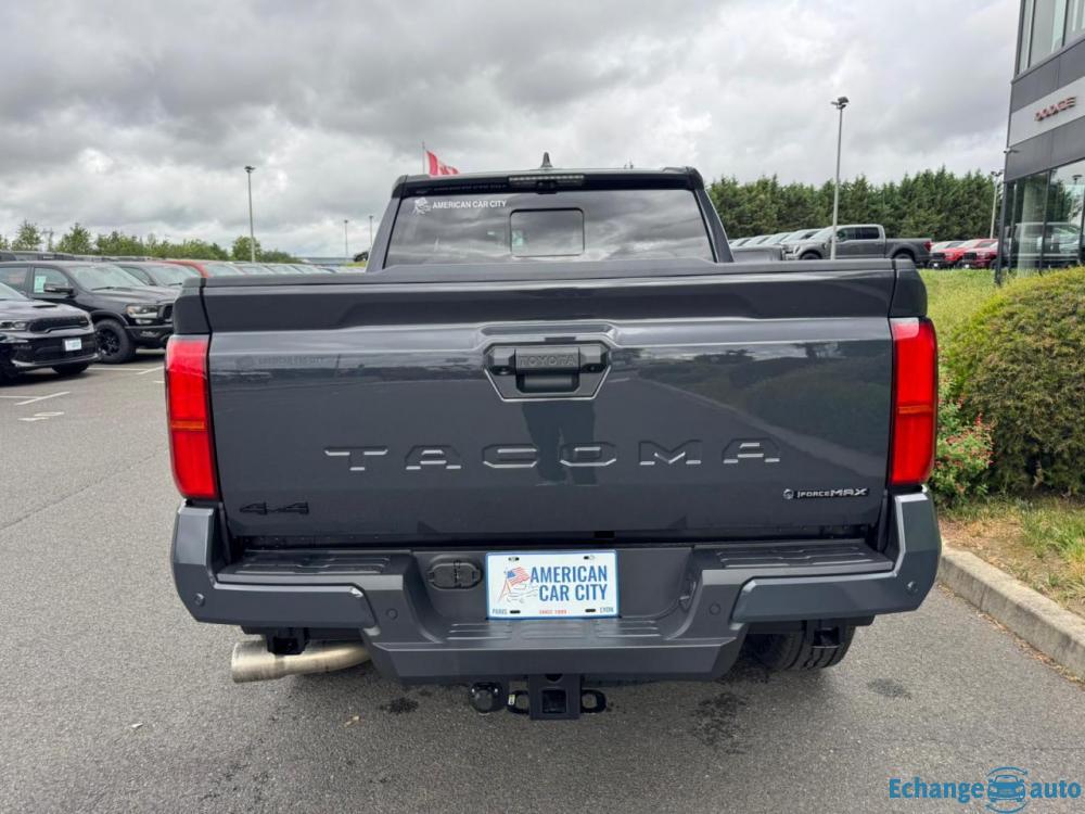 TOYOTA TACOMA