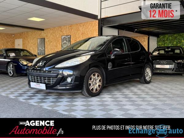 Peugeot 207 1.4 VTI 95 SÉRIE 64 TOIT PANORAMIQUE / CLIMATISATION