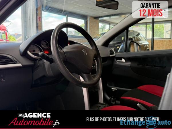Peugeot 207 1.4 VTI 95 SÉRIE 64 TOIT PANORAMIQUE / CLIMATISATION
