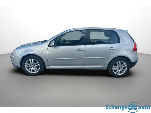 VOLKSWAGEN GOLF V 1.6 Tour BVA