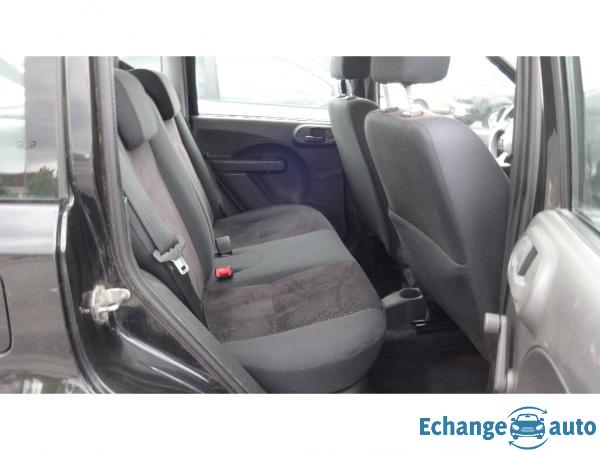 FIAT PANDA 1.2i 60 ch Dynamic