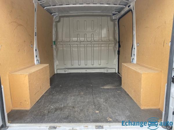 FIAT DUCATO FOURGON DUCATO FOURGON TOLE 3.0 C H1 H3-POWER 120 CH PACK
