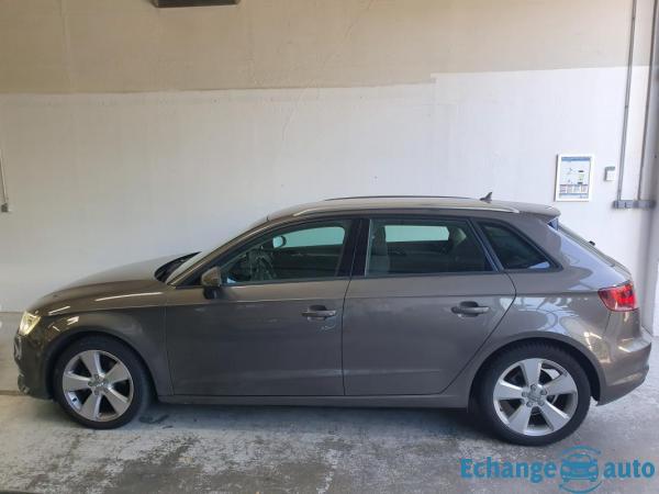 Audi A3 sportback 1.6 TDI 110 cv AMBITION BVM6