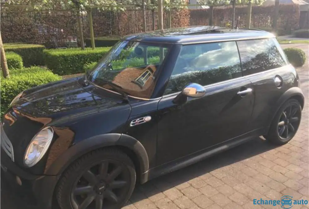 DEUXIEME MAIN / MINI 1.6i 16v